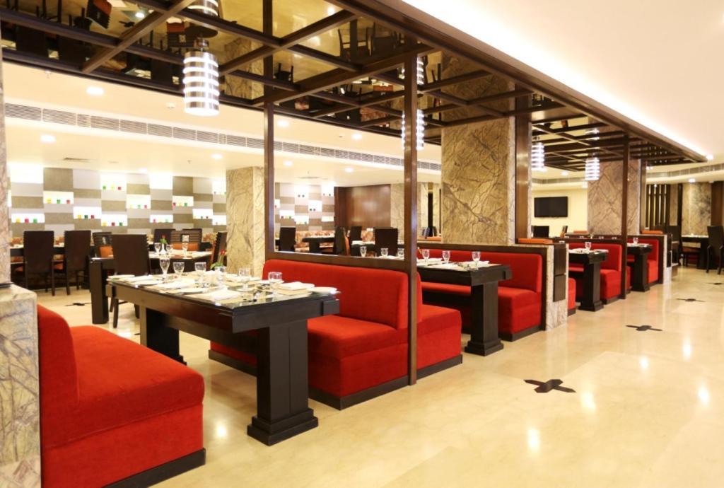 Hotel Golden Tulip Jaipur Extérieur photo