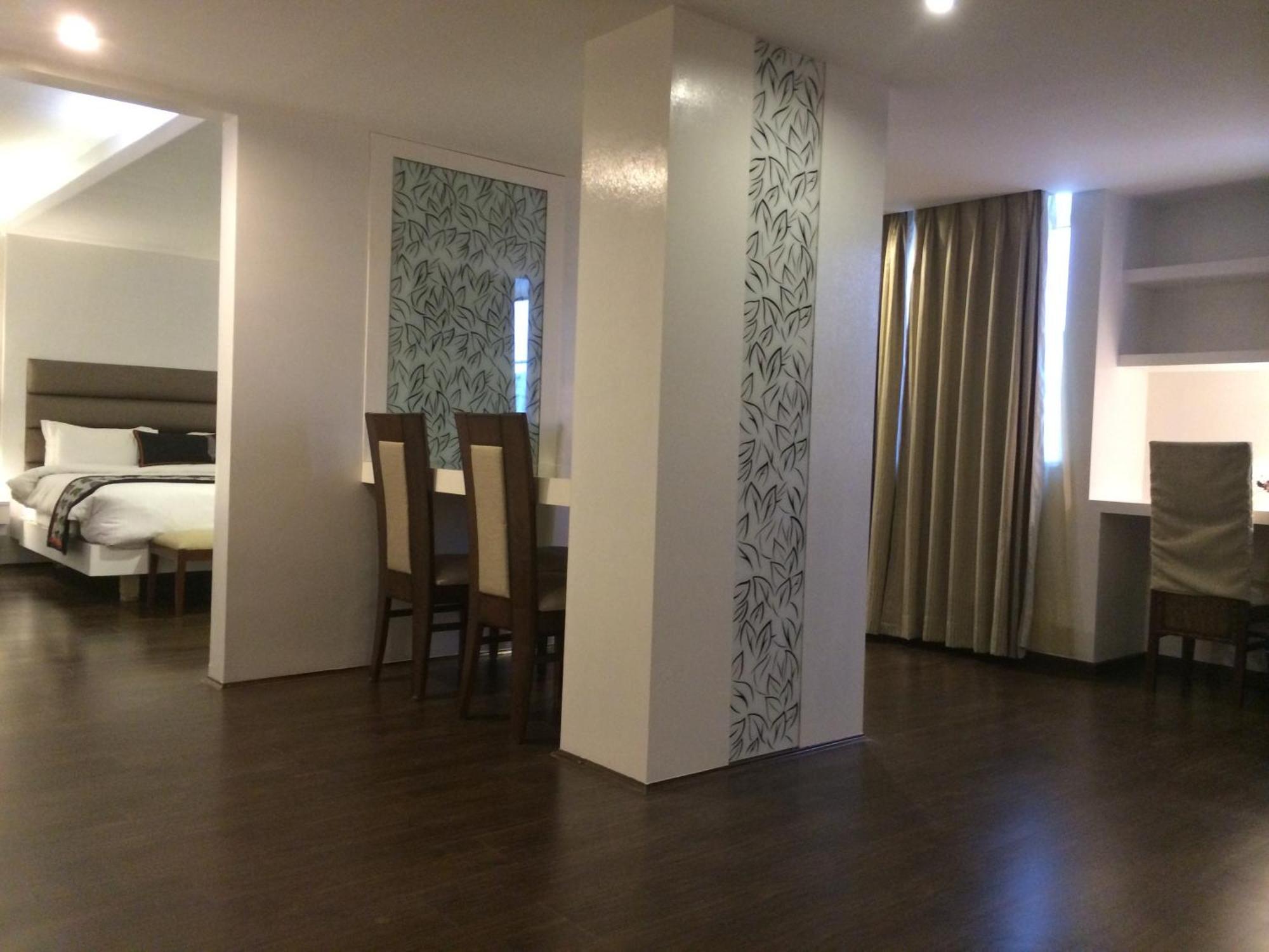 Hotel Golden Tulip Jaipur Extérieur photo