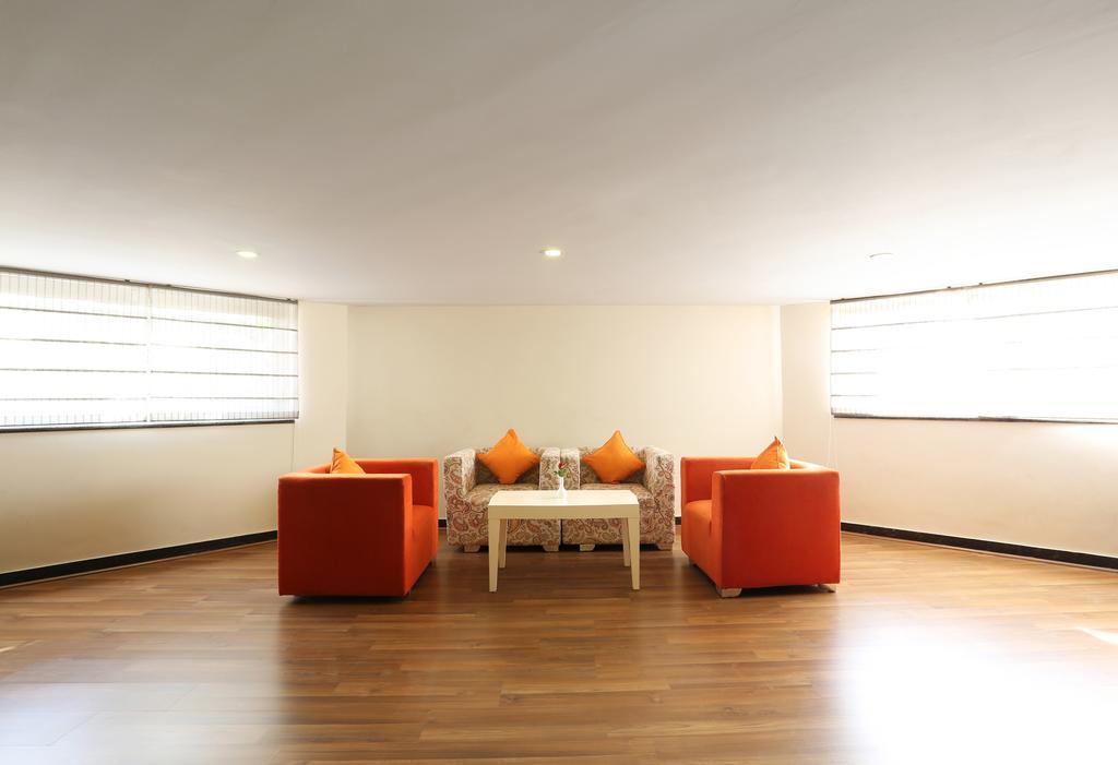 Hotel Golden Tulip Jaipur Extérieur photo
