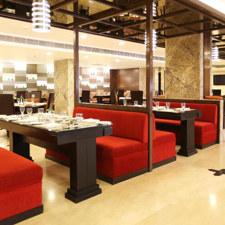 Hotel Golden Tulip Jaipur Extérieur photo